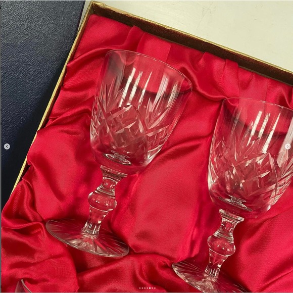 Vintage Duchess Hand Cut Crystal Cordial Wine Glass SET 6 Red Satin Box Barware - Picture 5 of 7